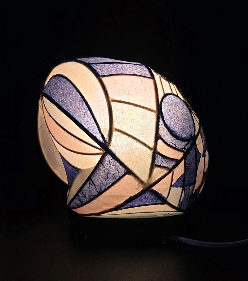 Fractured Lamp